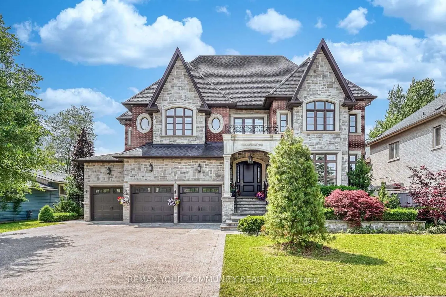 173 Lakeland Crescent