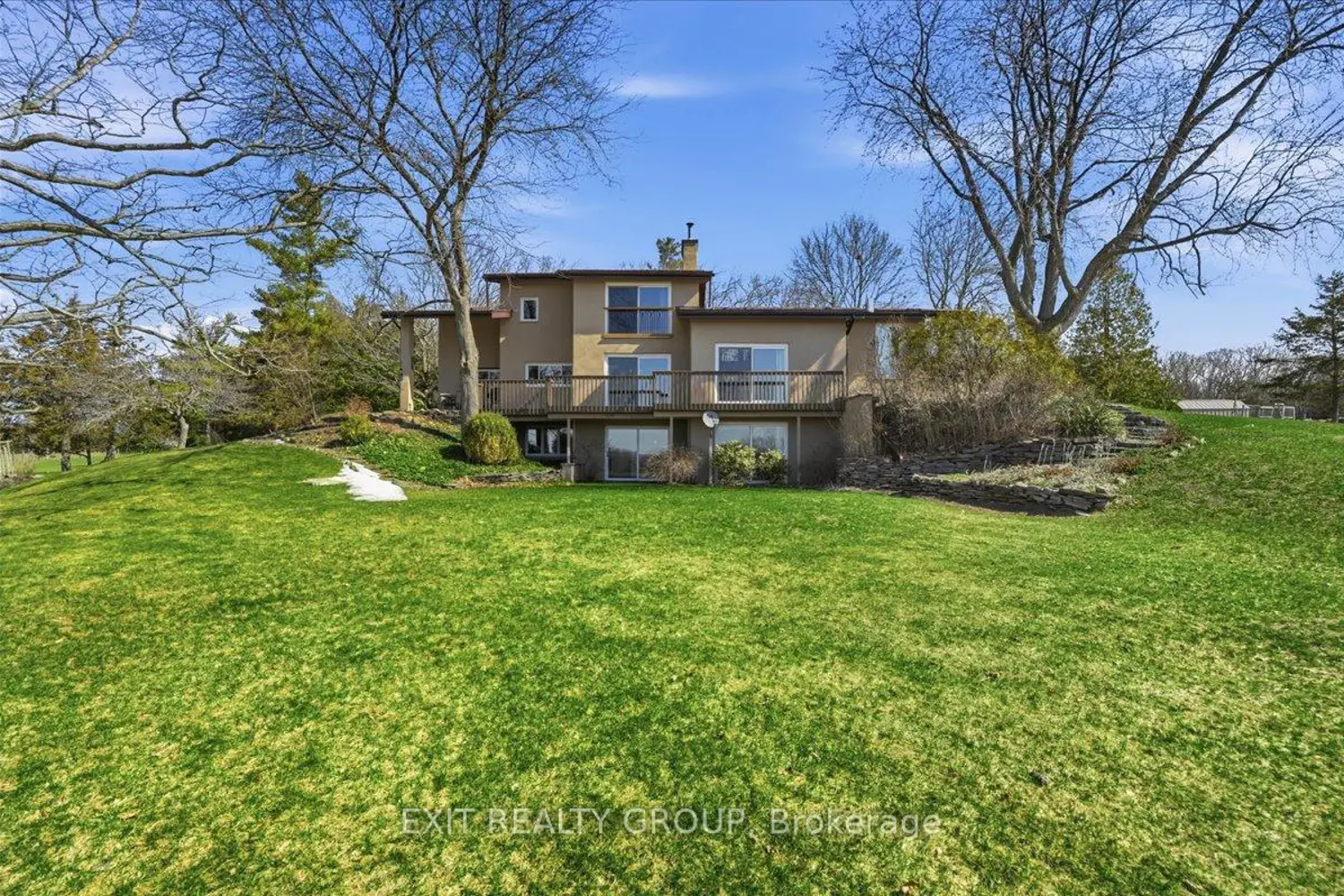 401 Hearns Road photo 5