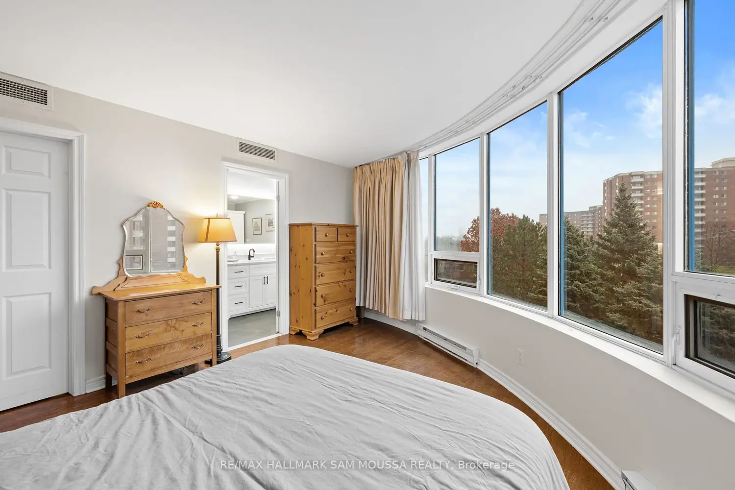 Additional image 15 of 3105 Carling Avenue 504