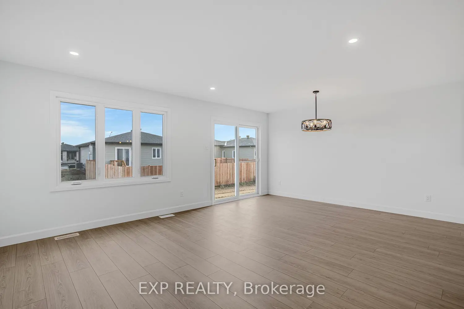 115 Lorie Street photo 5