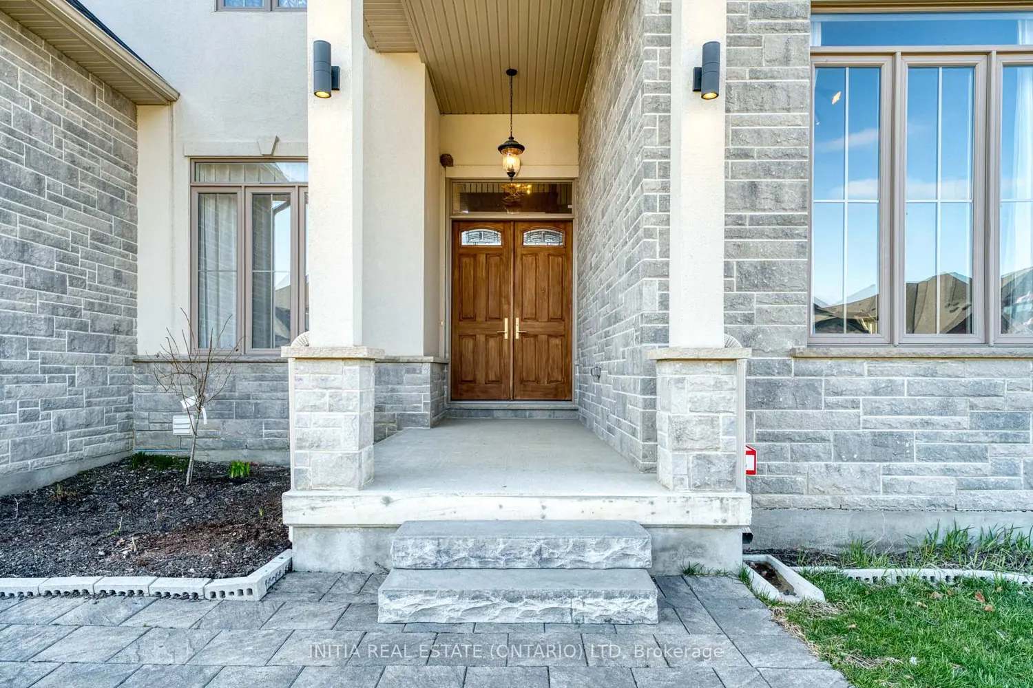 757 Zaifman Circle photo 4