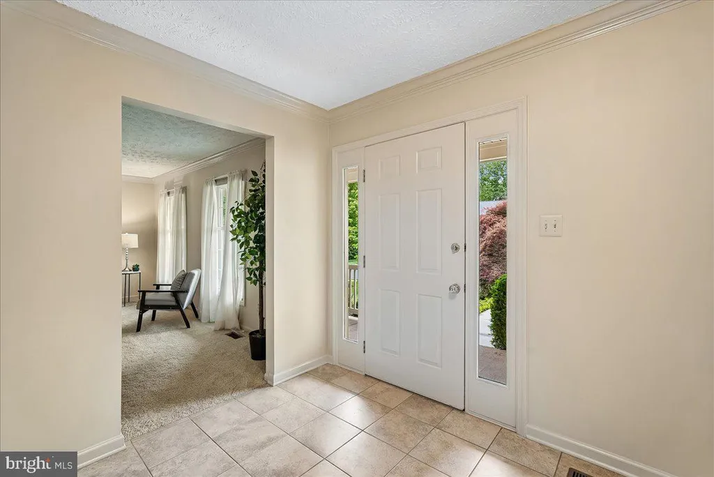 12651 Thunder Chase Drive, Reston, VA 20191 photo 3