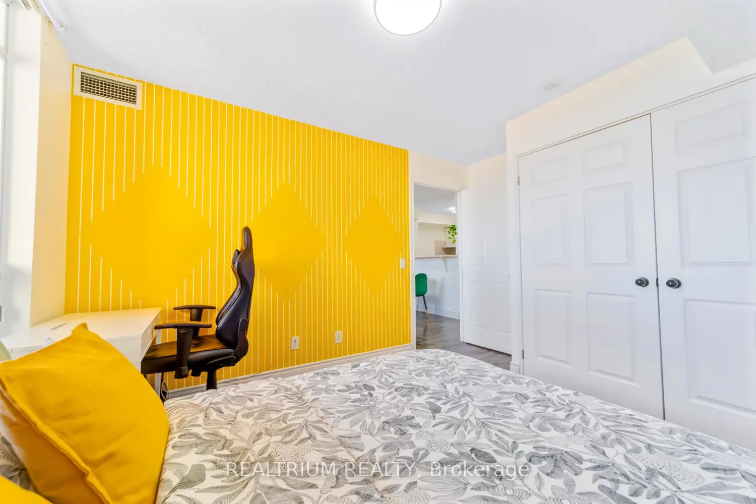Additional image 10 of 710 Humberwood Boulevard 811
