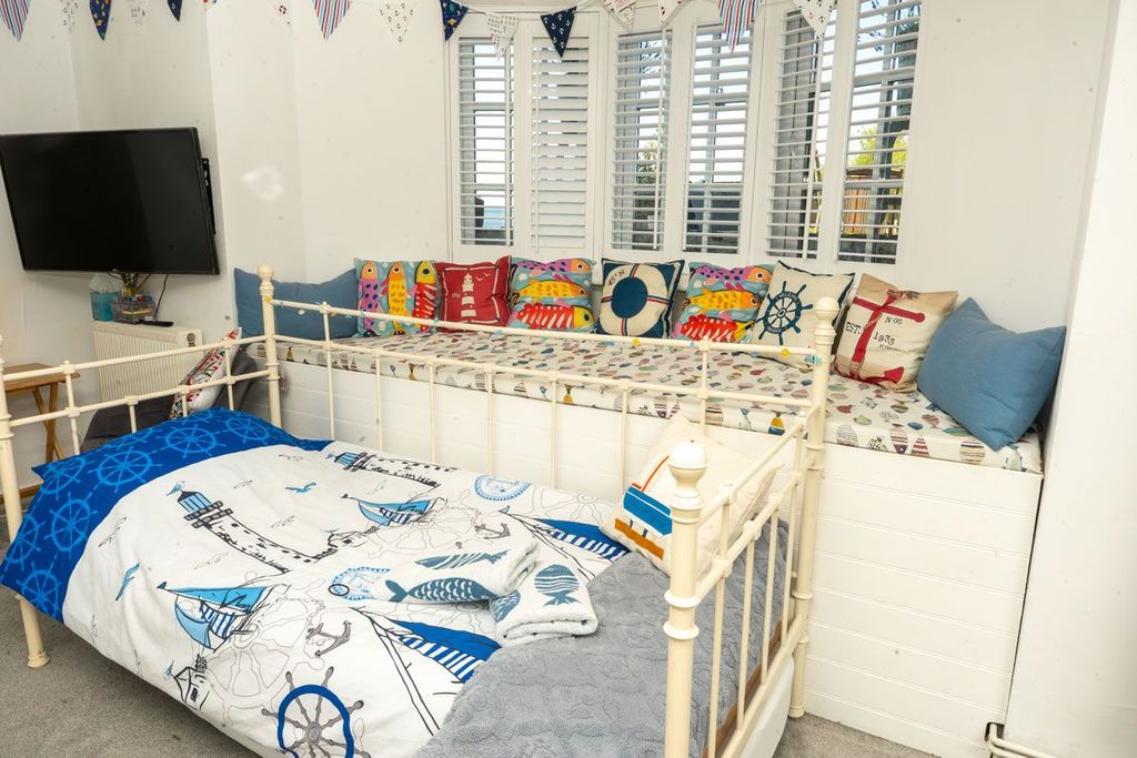 Additional image 15 of 2 bed maisonette for saleCentral Parade, Herne Bay CT6