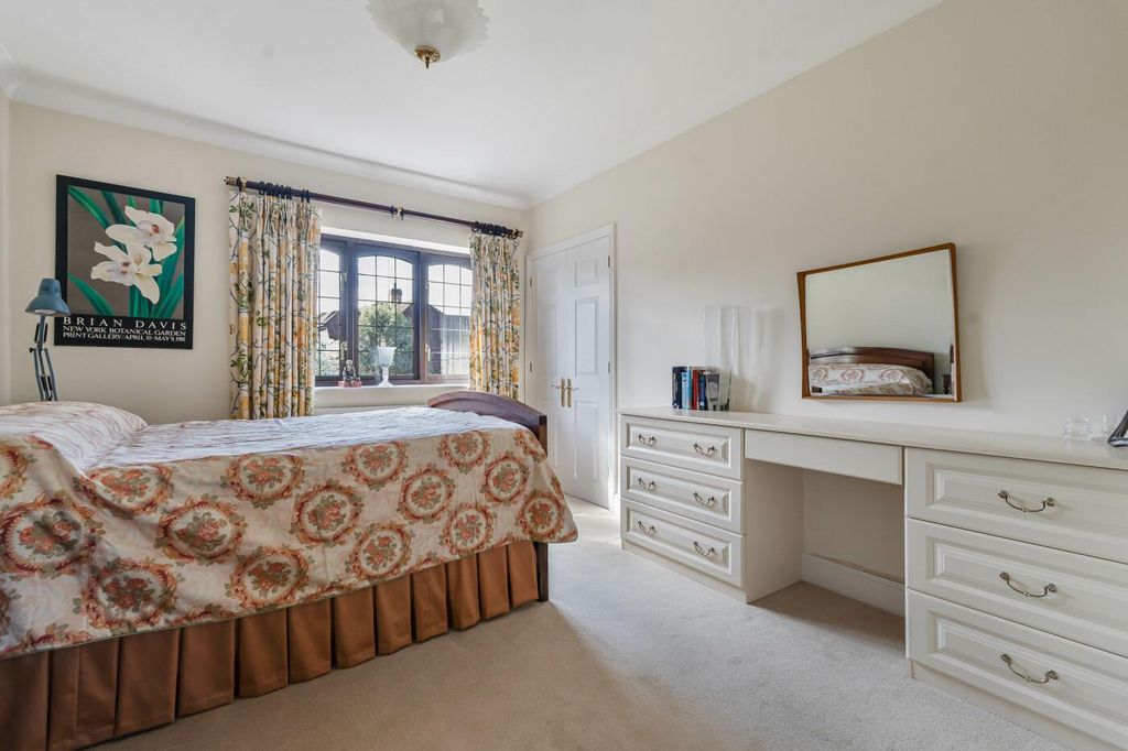 Additional image 17 of 5 bed detached house for saleGreen Lane, Henley-On-Thames RG9