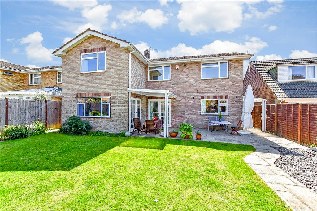 Additional image 4 of 5 bed detached house for saleLangbrook Close, Langstone, Havant, Hampshire PO9