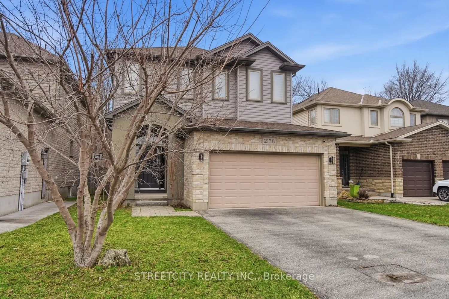 2138 North Routledge Park