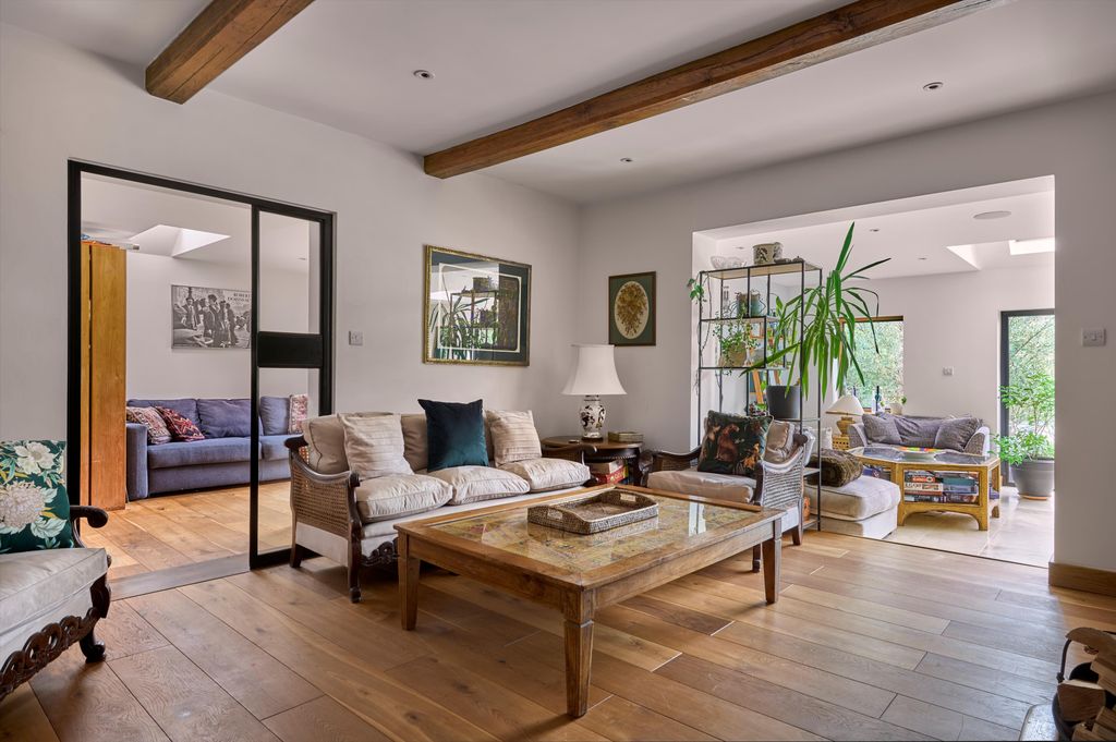 Additional image 2 of 7 bed detached house for saleDerby Road, Haslemere, Surrey GU27