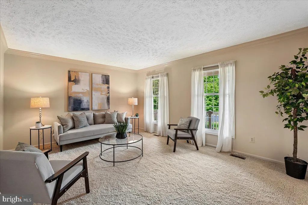 12651 Thunder Chase Drive, Reston, VA 20191 photo 4