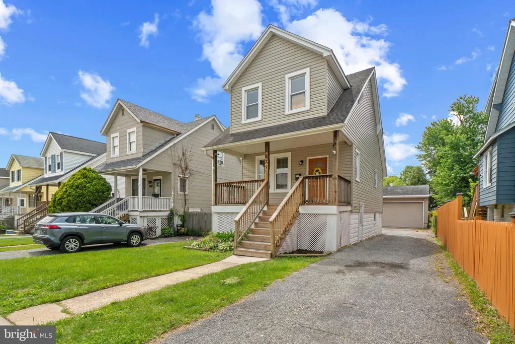 2827 Fleetwood Avenue, Baltimore, MD 21214