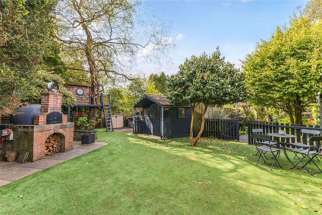 Additional image 19 of 3 bed detached house for saleHindhead, Surrey GU26