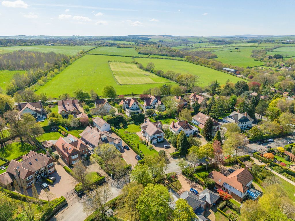 Additional image 58 of 6 bed detached house for saleRutland Drive, Harrogate HG1