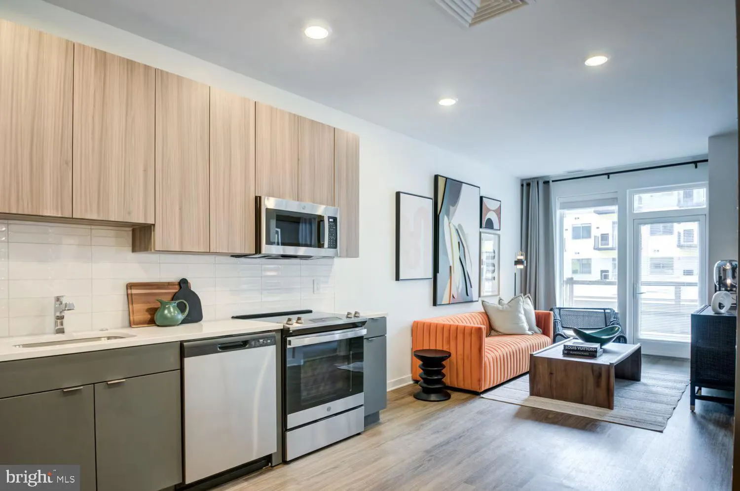 Additional image 59 of 503-29 N Columbus Boulevard Unit TOWNHOUSE + DEN Unit TOWNHOUSE, Philadelphia, PA 19123