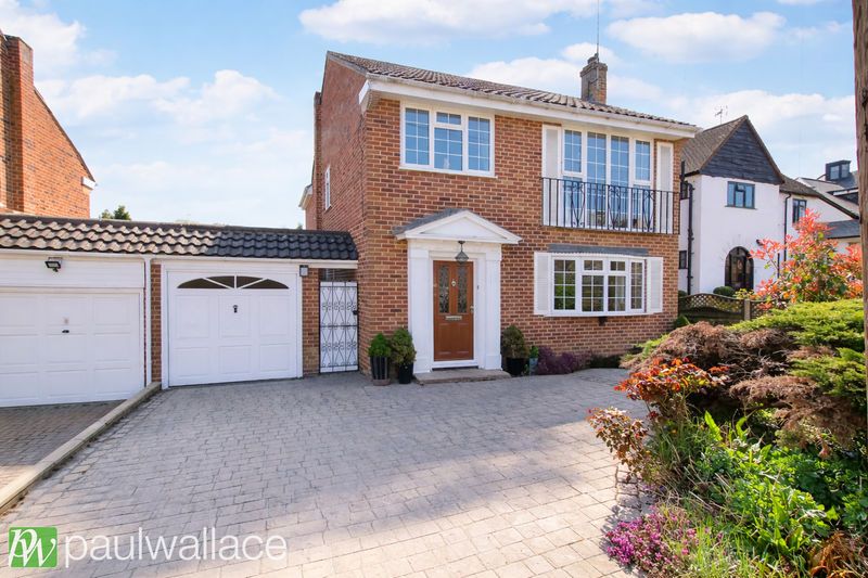4 bed detached house for saleWest Hill Road, Hoddesdon EN11