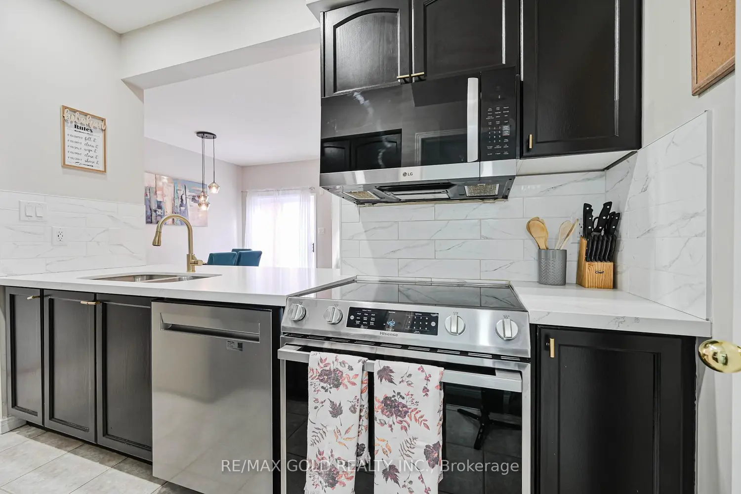 81 Valridge Drive 9 photo 5