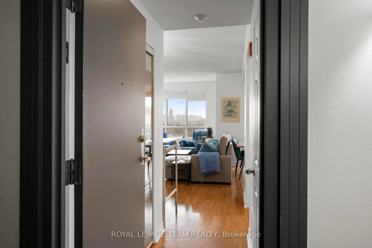 Additional image 2 of 45 Holland Avenue 902