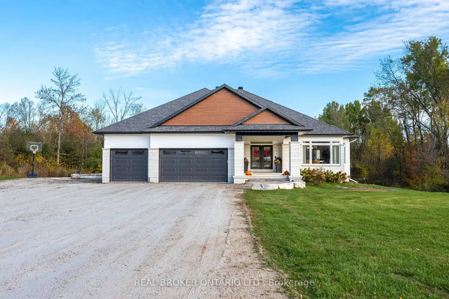 119 Ernest Way