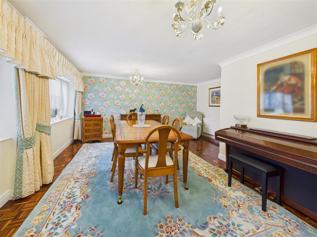 Additional image 9 of 4 bed detached house for saleJenny Brough Lane, Hessle HU13