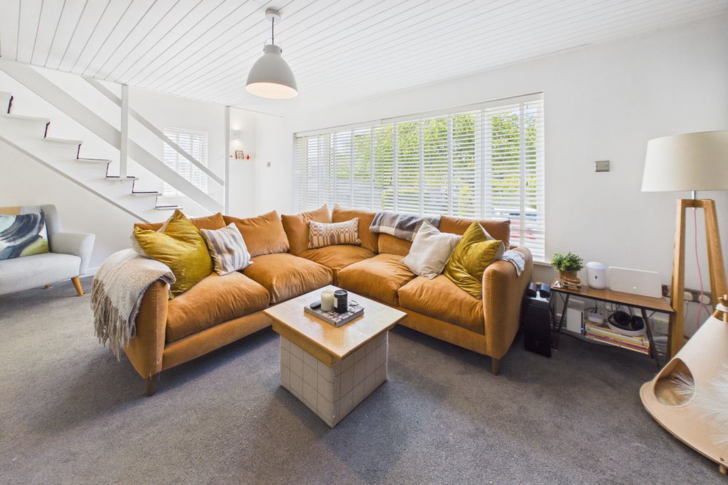 Additional image 5 of 4 bed detached house for saleParkhill Road, Hemel Hempstead HP1