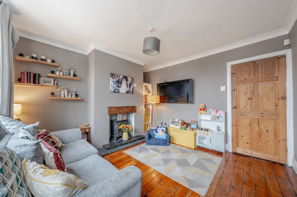 Additional image 4 of 2 bed terraced house for saleBachelor Gardens, Harrogate HG1