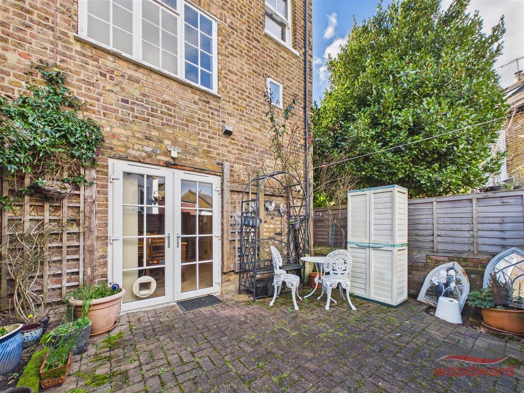 Additional image 15 of 4 bed end terrace house for saleWellington Terrace, Harrow HA1