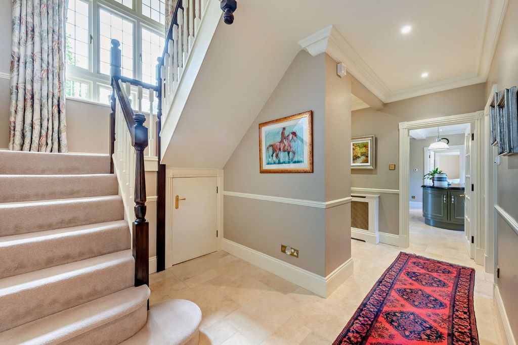 Additional image 10 of 5 bed detached house for saleTennysons Ridge, Haslemere, Surrey GU27
