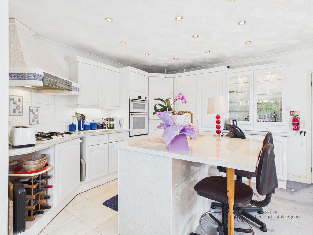 Additional image 9 of 5 bed detached house for saleHavant Road, Hayling Island PO11