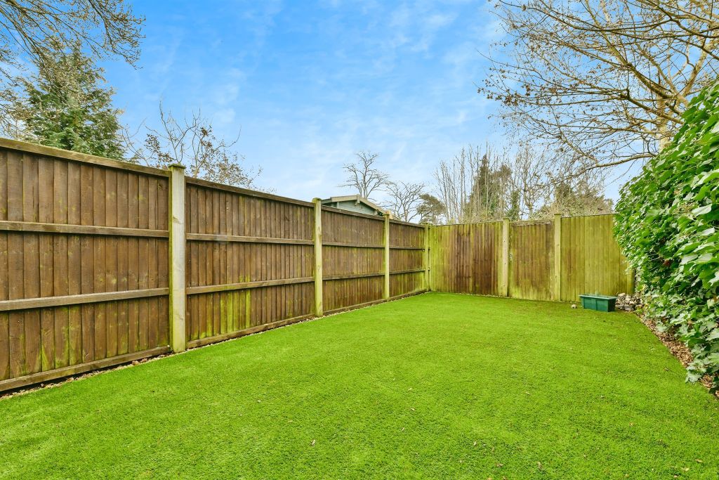 Additional image 7 of 2 bed flat for saleNew Road, Hertford SG14