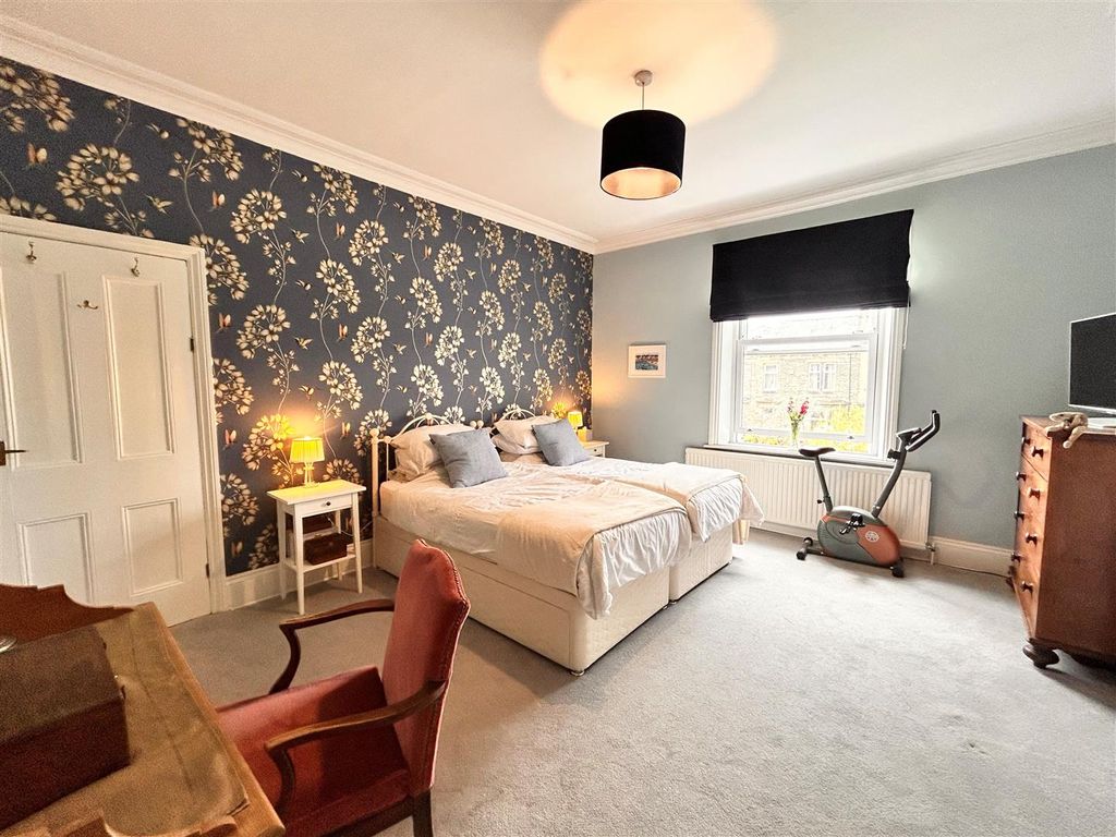 Additional image 18 of 6 bed end terrace house for saleGrandsmere Place, Halifax HX3