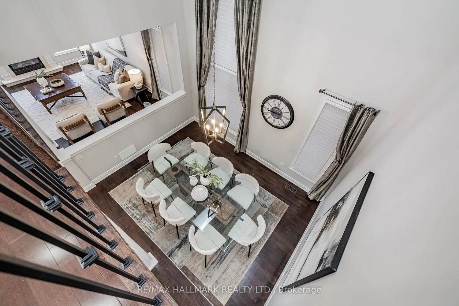 48 Stonecliffe Crescent photo 4