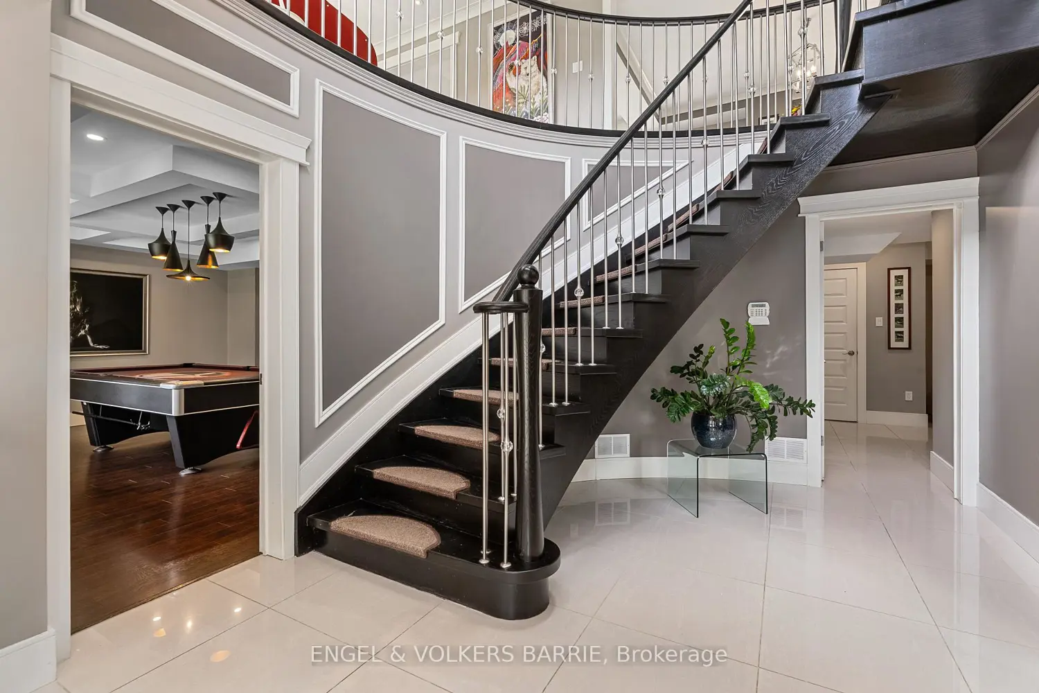 419 Goodwood Road photo 5