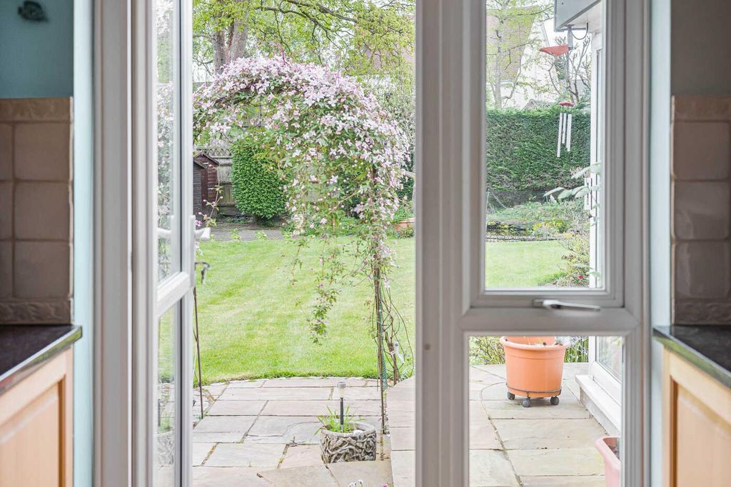 Additional image 8 of 3 bed detached bungalow for saleGreys Road, Henley-On-Thames RG9
