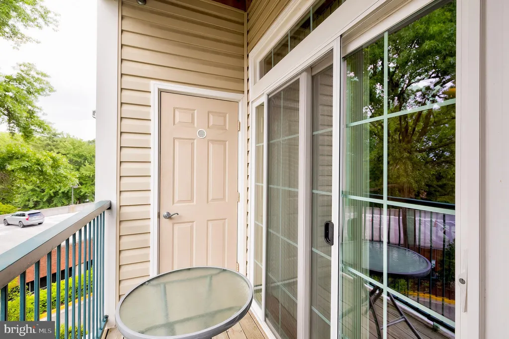 2301 25th Street S Unit 4-312, Arlington, VA 22206