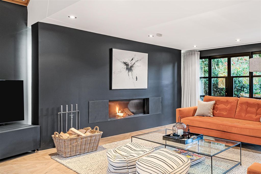 Additional image 13 of 4 bed detached bungalow for saleWatermill Lane, Hertford SG14
