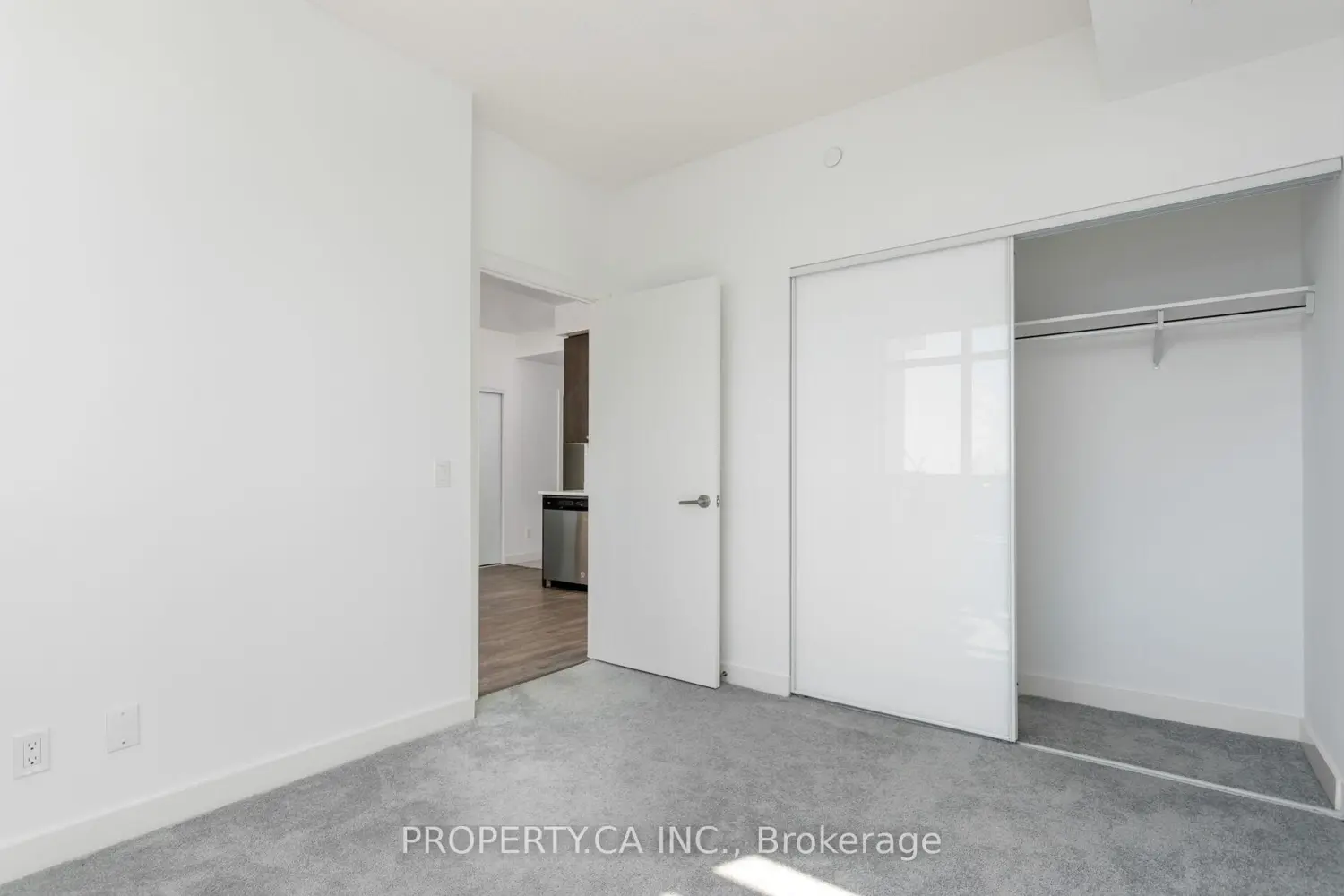 Additional image 14 of 10 Wilby Crescent 1102