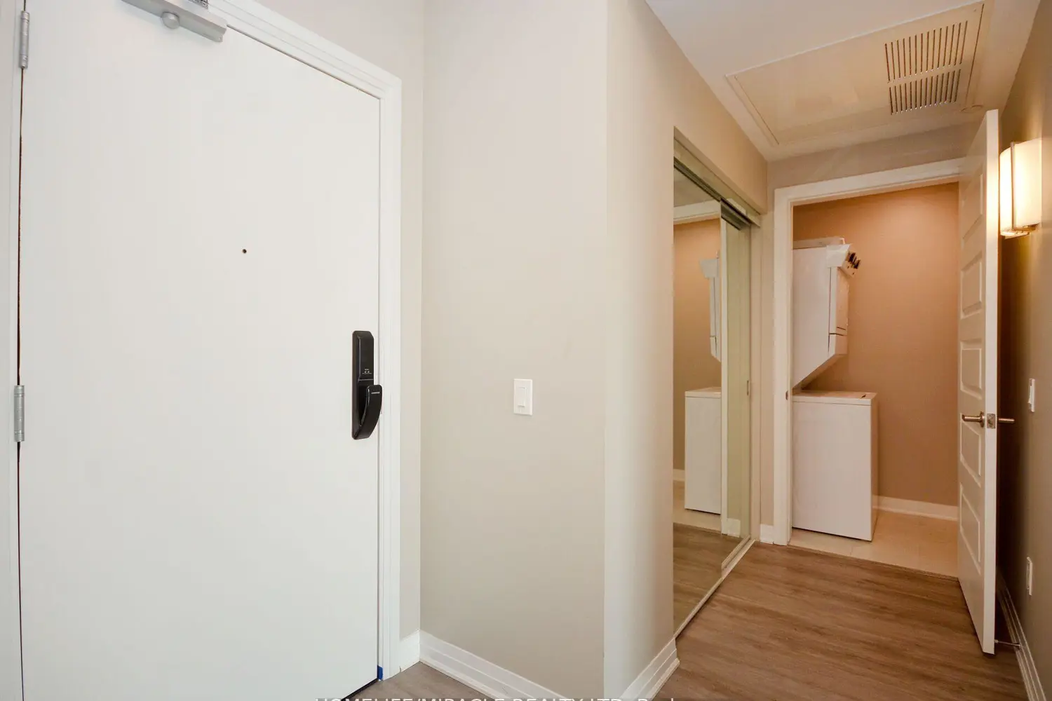 Additional image 7 of 95 Dundas Street 219