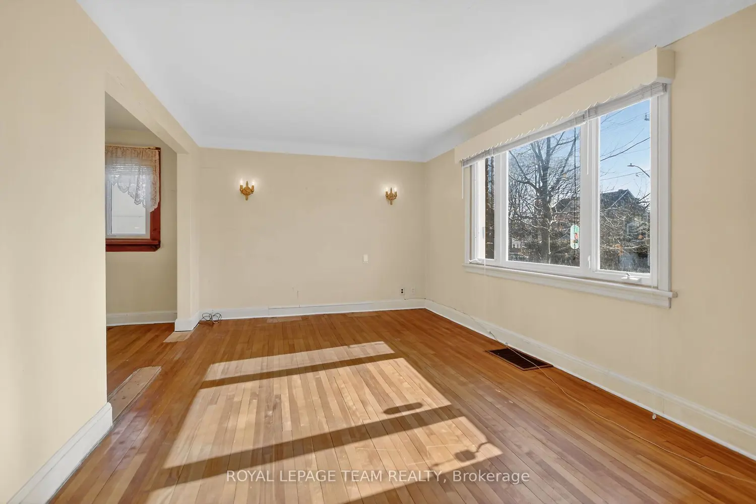 Additional image 6 of 591 Churchill Avenue