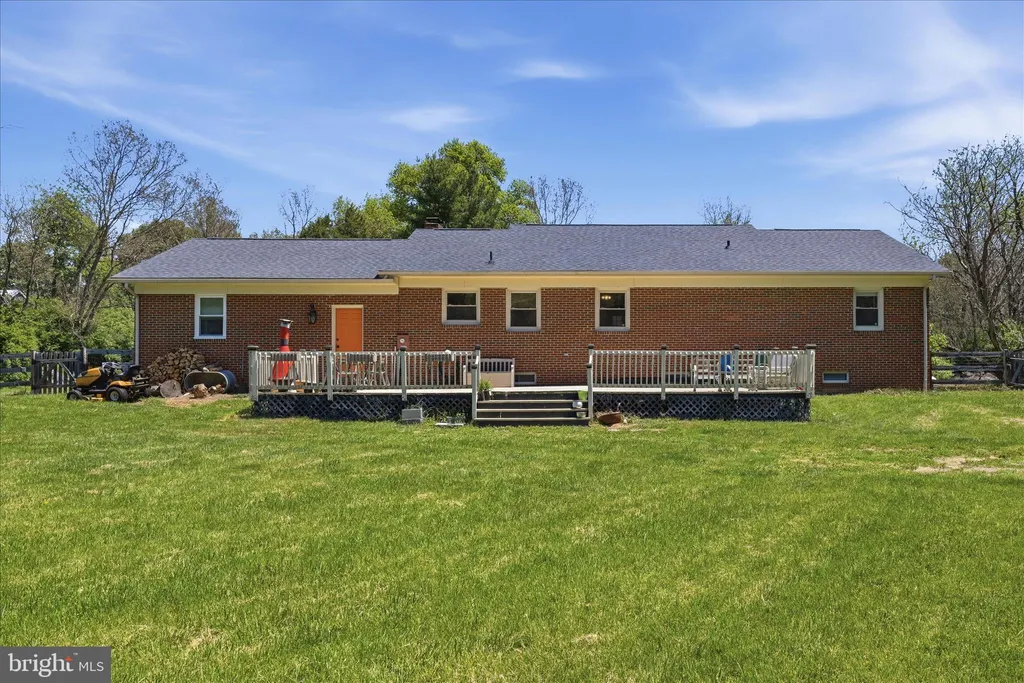 Additional image 39 of 2712 Goldmiller Road, Bunker Hill, WV 25413