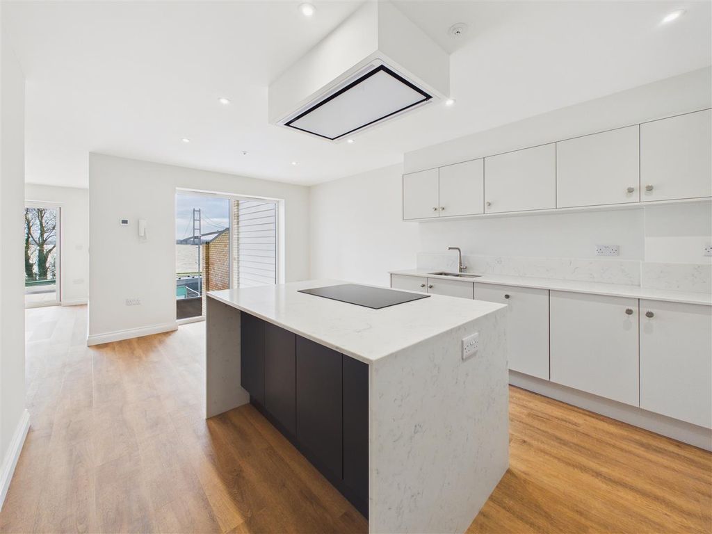 Additional image 10 of 4 bed town house for saleCliff Road, Hessle HU13