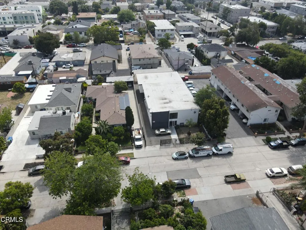 6722 Troost Avenue, Los Angeles, CA 91606