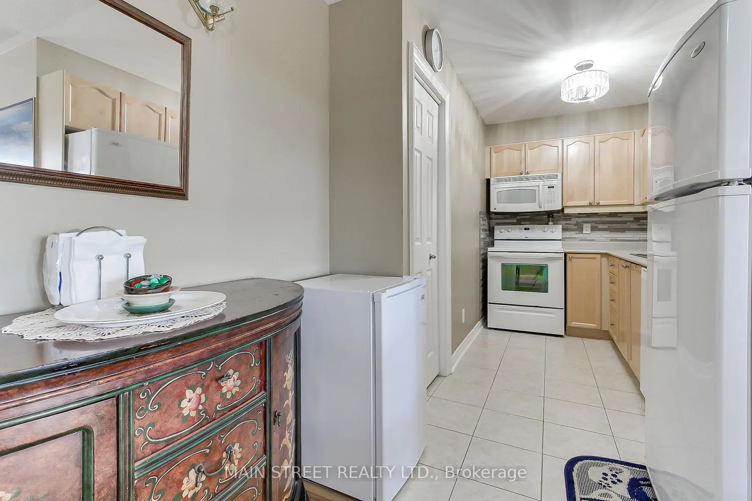 Additional image 8 of 500 Mapleview Drive 305