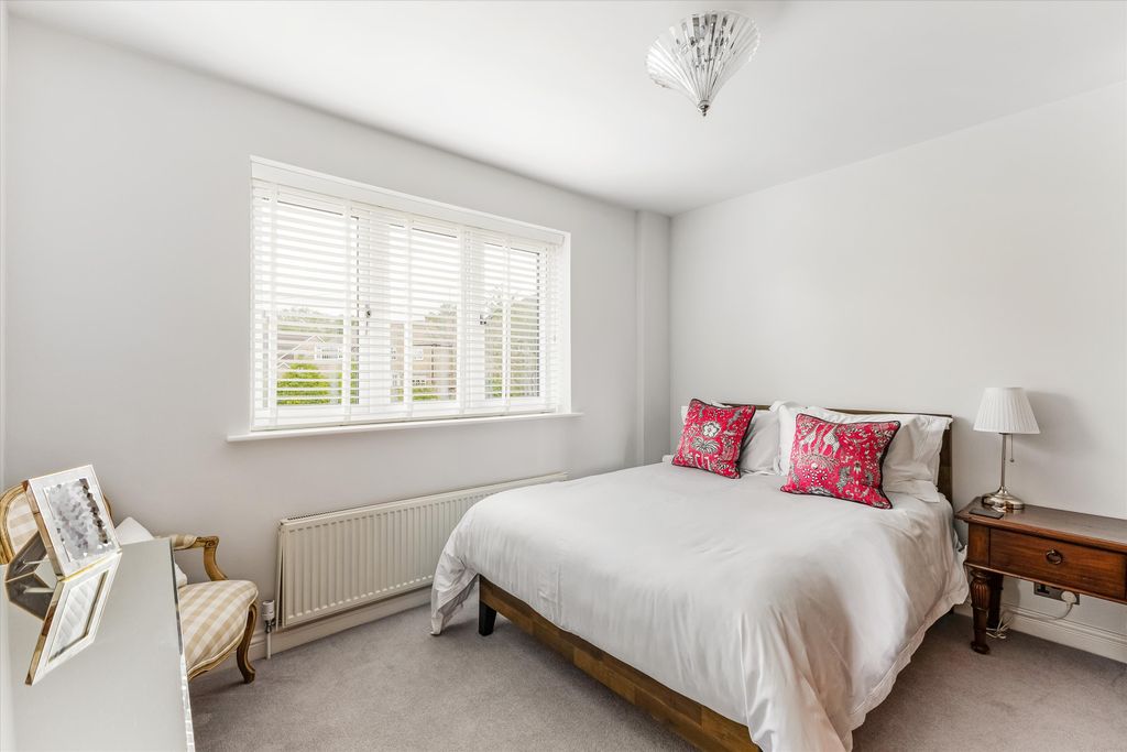 Additional image 17 of 4 bed detached house for saleWarwick Crescent, Harrogate, North Yorkshire HG2