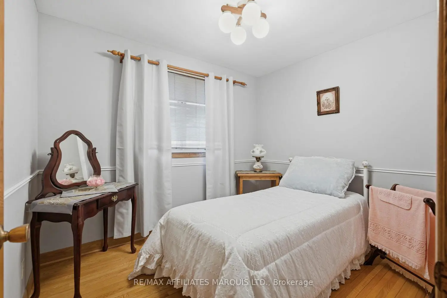 Additional image 9 of 1212 Brodeur Street
