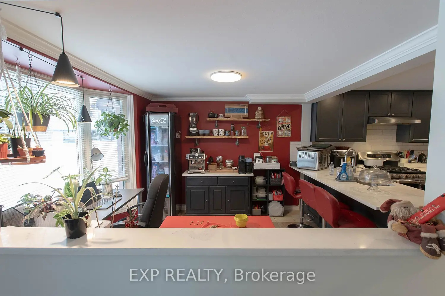 1108 Grenoble Crescent photo 2