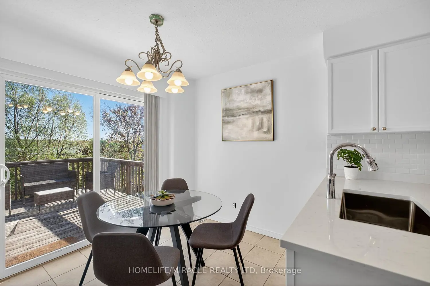 45 Valleyhaven Lane photo 4