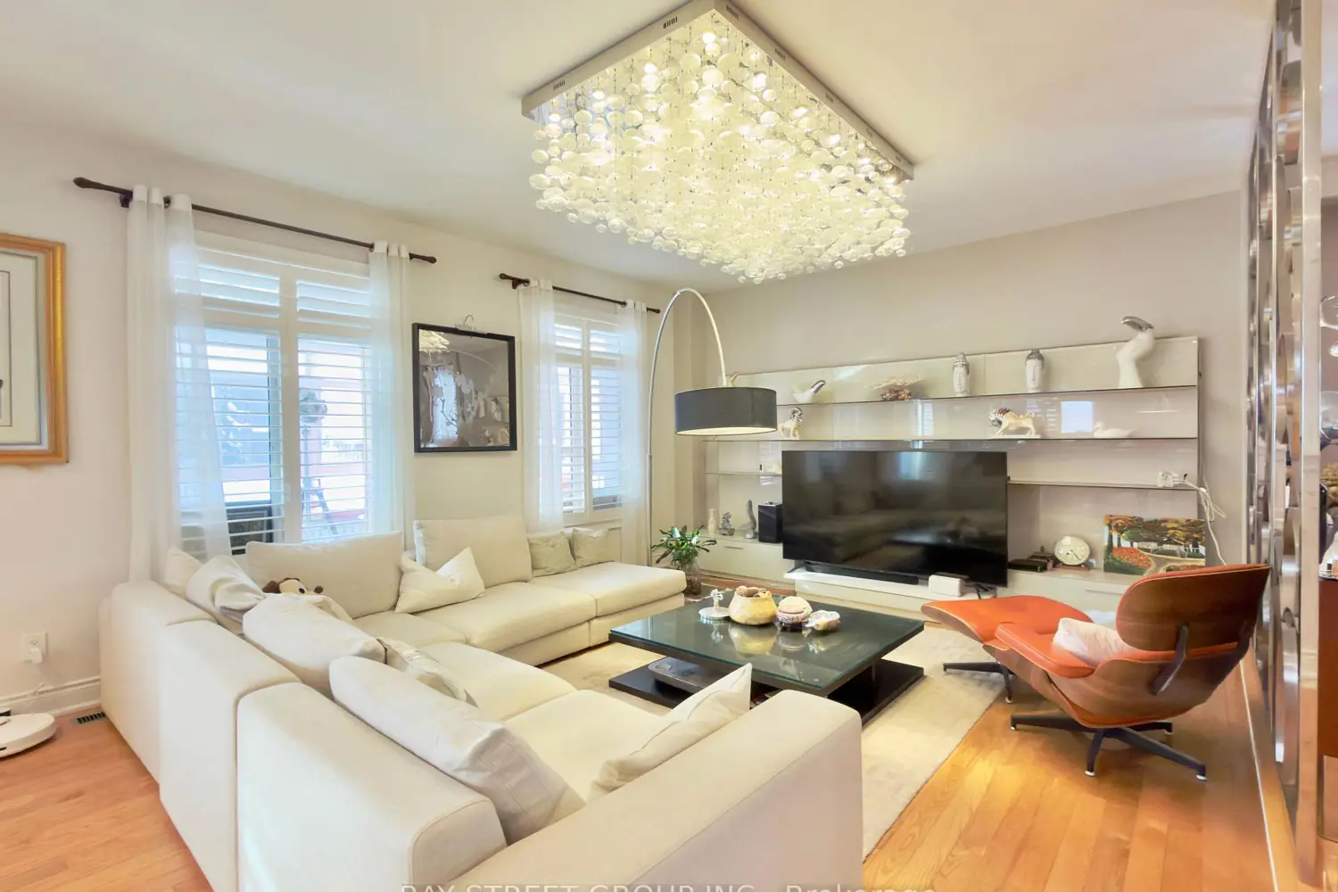 6 Welter Court photo 3