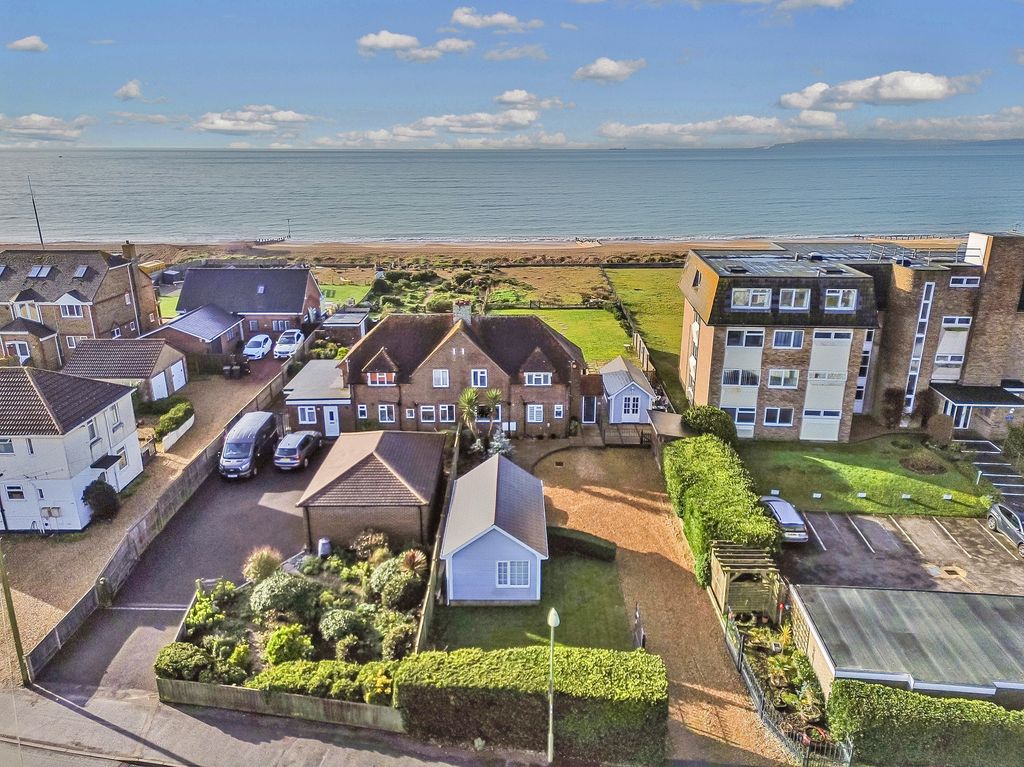 Additional image 33 of 2 bed semi-detached house for saleSouthwood Road, Hayling Island PO11