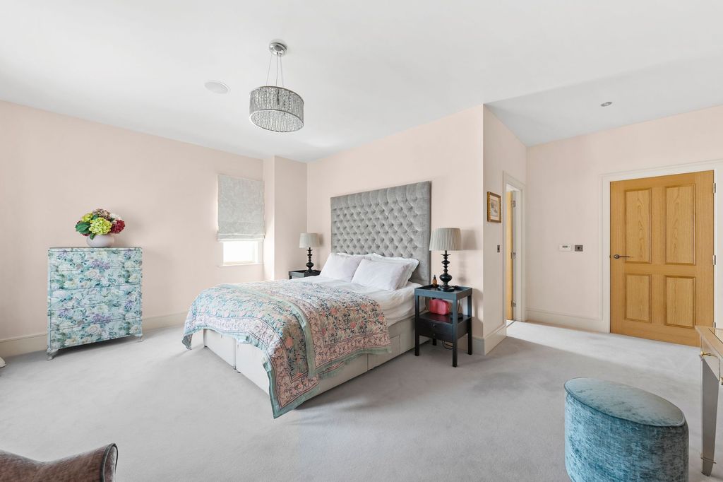 Additional image 33 of 5 bed detached house for saleSussex Avenue, Harrogate HG1