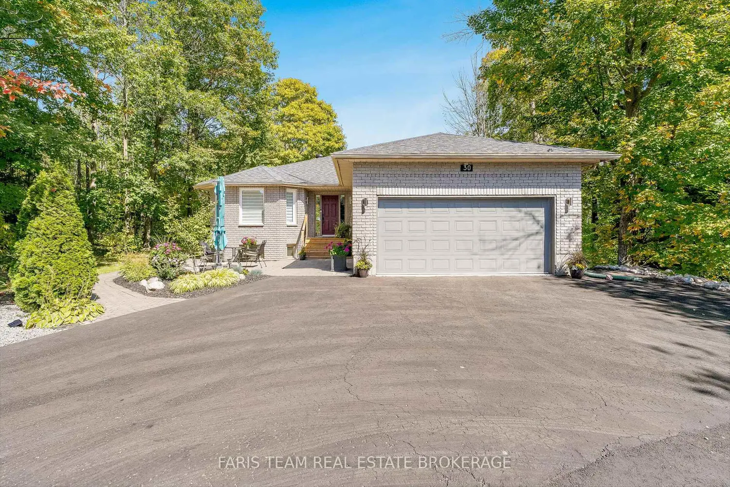 30 Bourgeois Beach Road photo 2