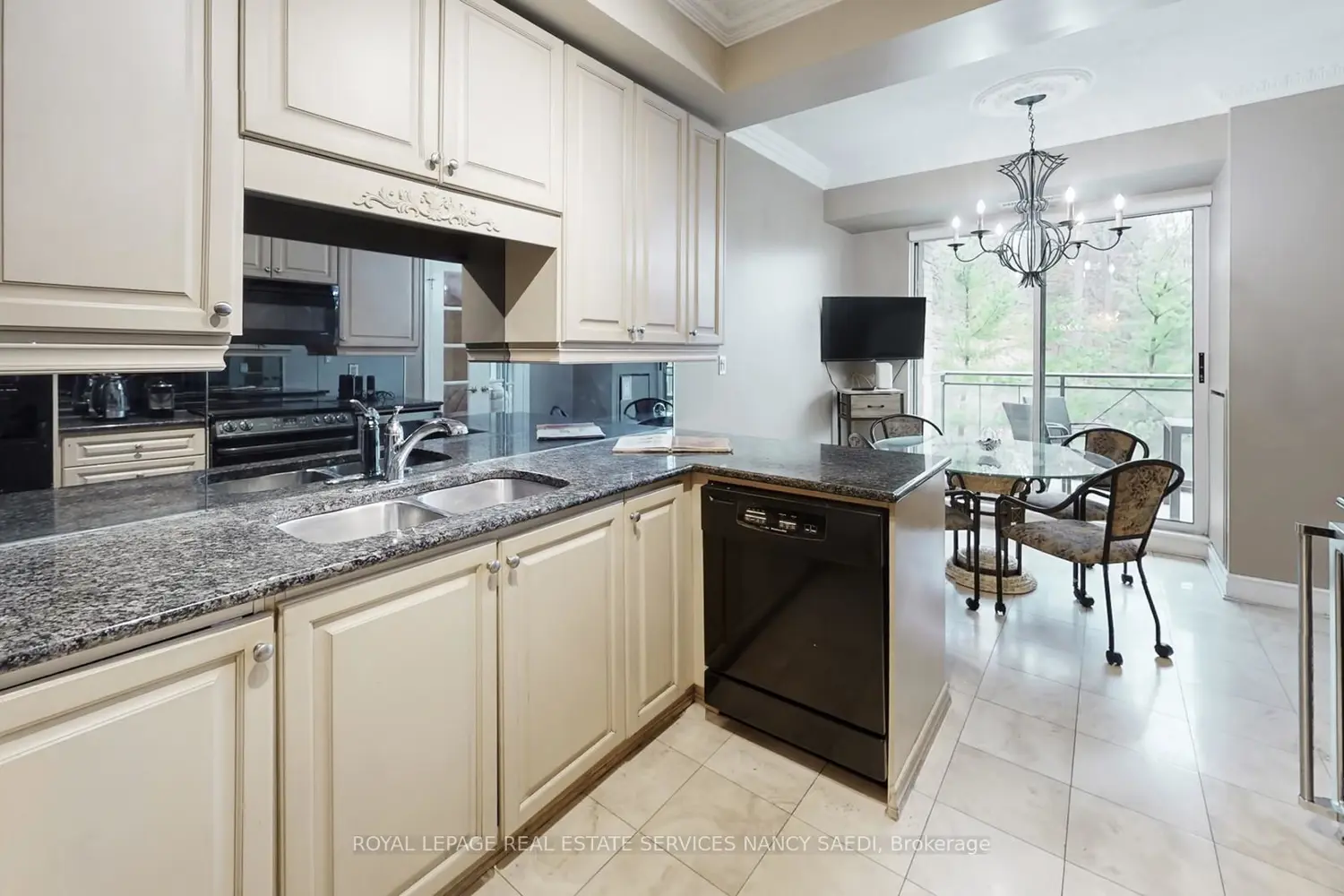 Additional image 17 of 11 William Carson Crescent 603